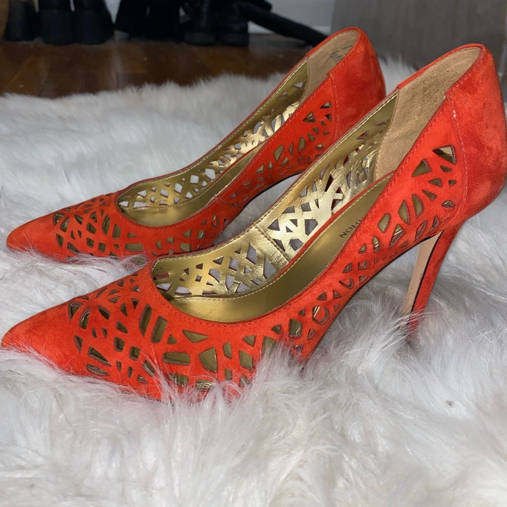 Bcbgeneration Red Cut Out Pumps - image 1